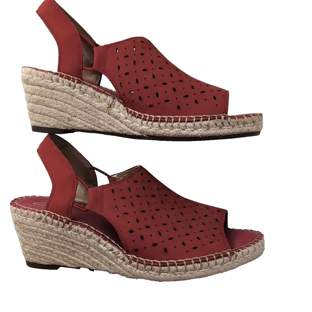 Clarks Artisan Petrina Selma Red Nubuck Perforated Espadrille Wedge Sandals 7M